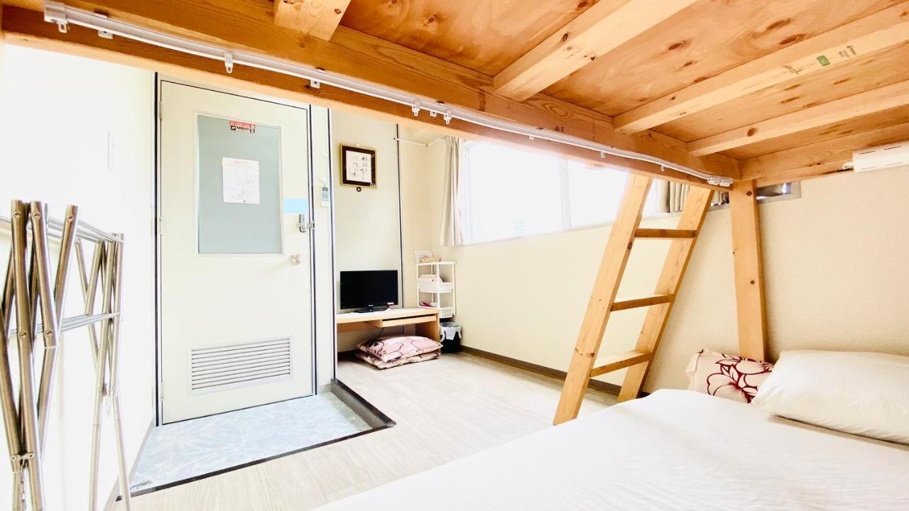 Guest House B'S Fiveⅱ Osaka Buitenkant foto